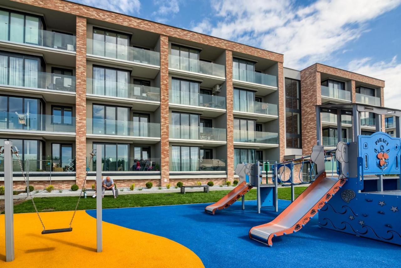 Apartament Lux Japonski Zuraw - Perlowa Przystan Holiday City Kolobrzeg Exterior photo